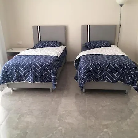 Yueksel Villa *