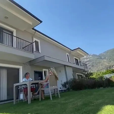 Yueksel Villa *