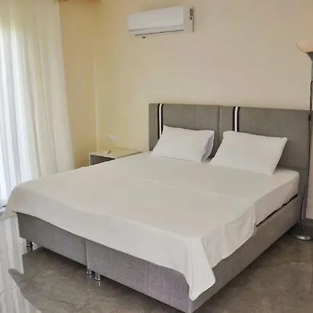 Yüksel Ula