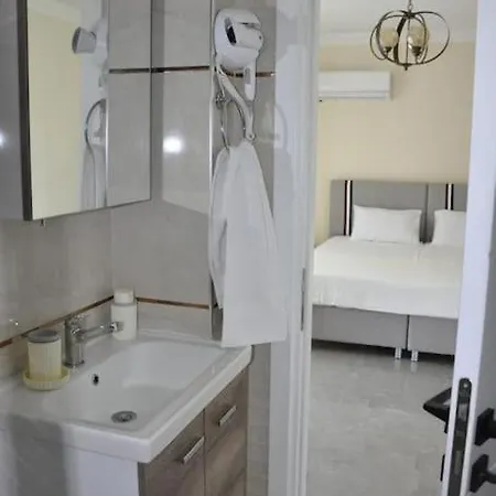 Yüksel Villa *